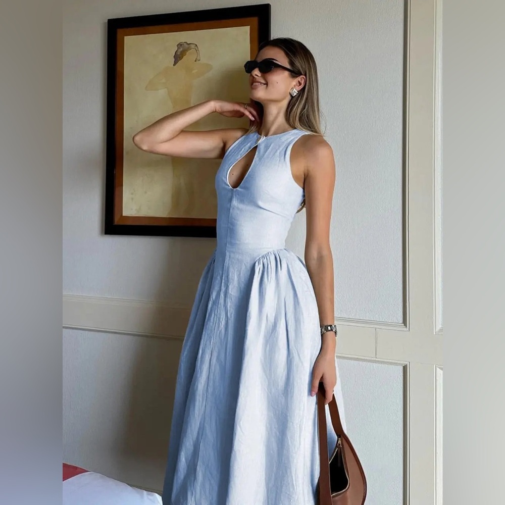 Chic Sky Blue Midi Dress